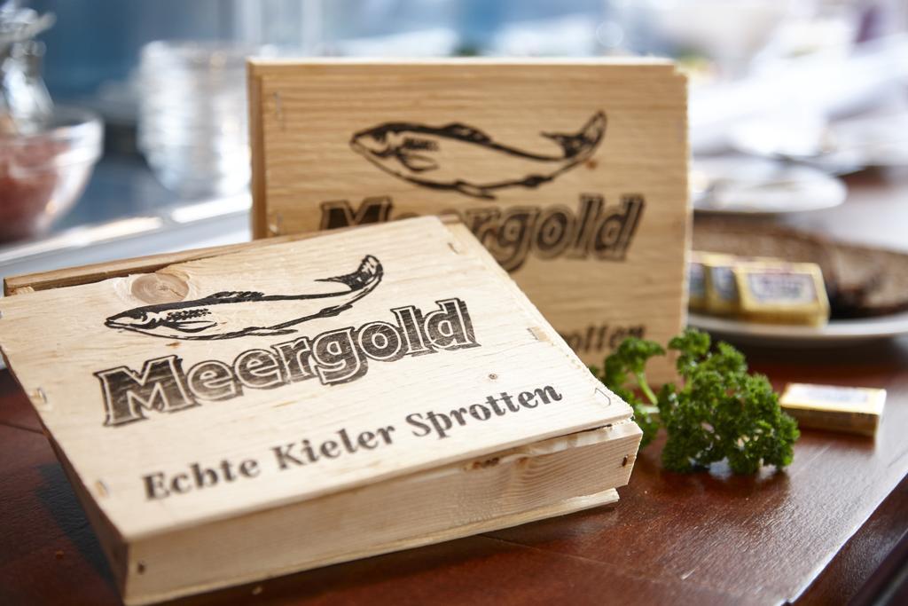 Hotel Liegeplatz 13 Kiel By Premiere Classe Екстериор снимка