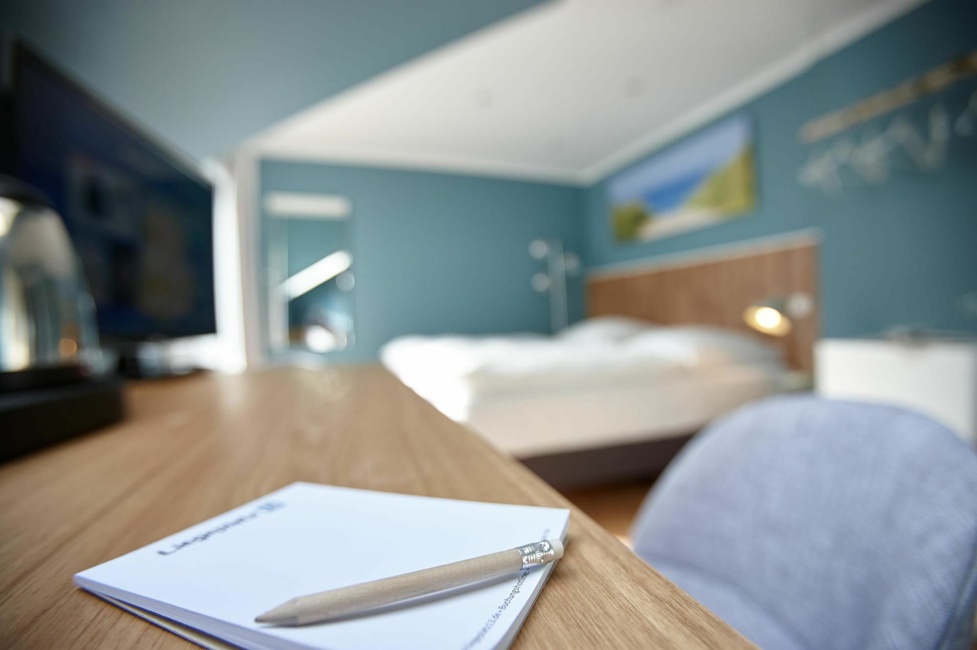 Hotel Liegeplatz 13 Kiel By Premiere Classe Екстериор снимка